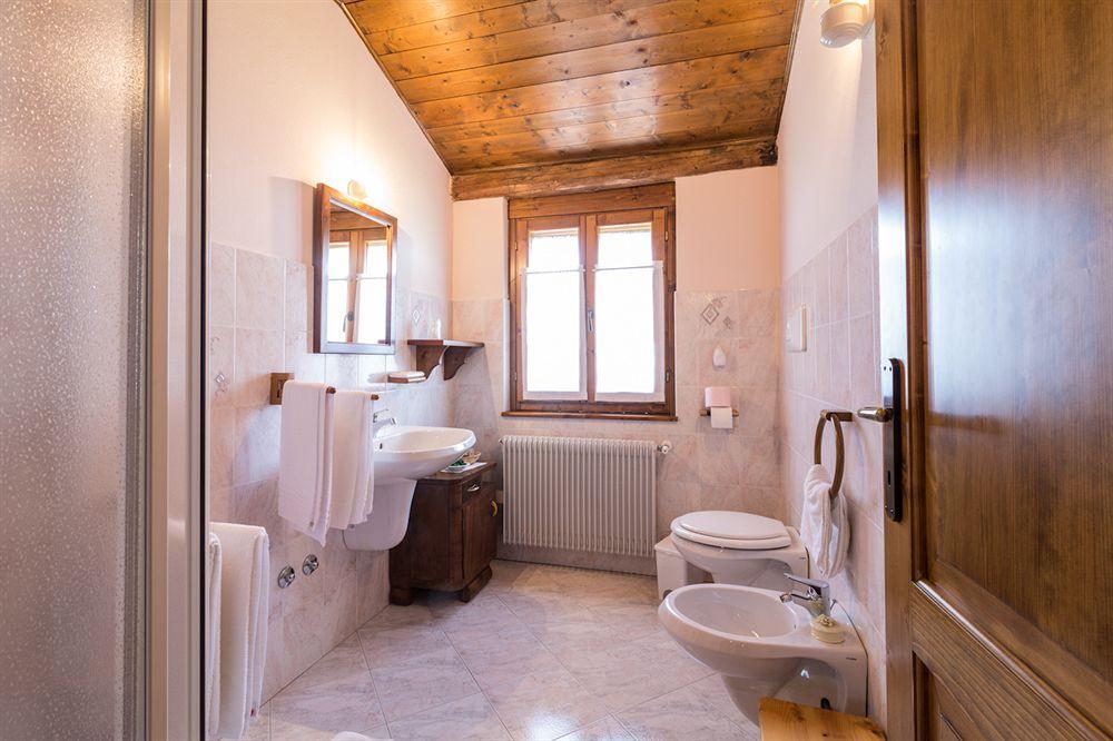 Agriturismo Borg Da Ocjs Medea Eksteriør billede