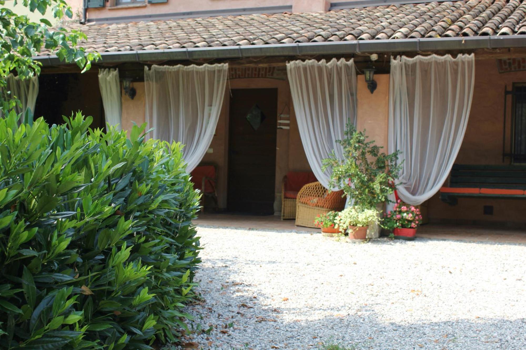 Agriturismo Borg Da Ocjs Medea Eksteriør billede