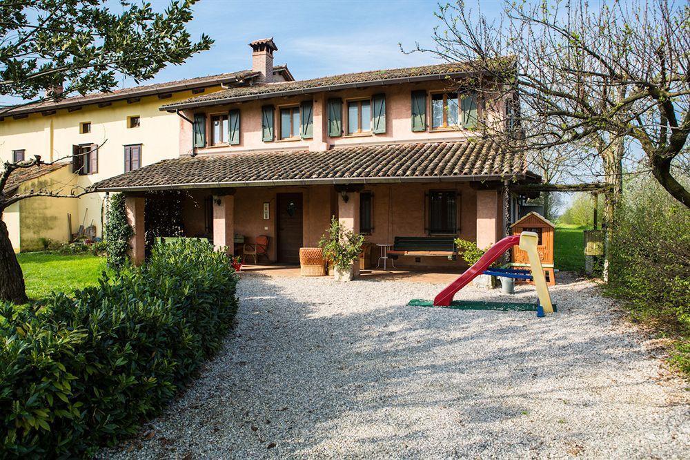 Agriturismo Borg Da Ocjs Medea Eksteriør billede