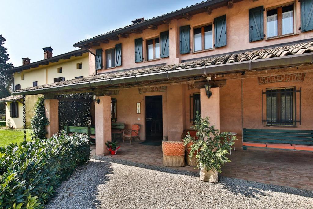 Agriturismo Borg Da Ocjs Medea Eksteriør billede
